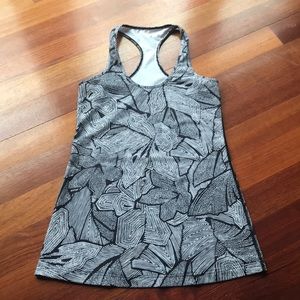 Lululemon cool racer back I!